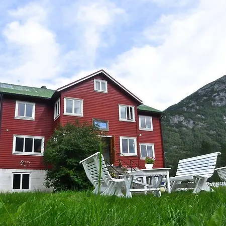 Nigardsbreen Luster